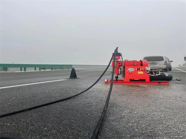 阳春马路路基路面开裂下沉注浆加固灌浆